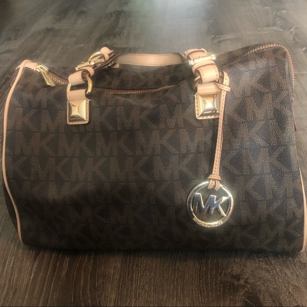 Michael Kors Grayson logo bag